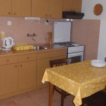 Appartement By The Sea Businci, Ciovo - 12565